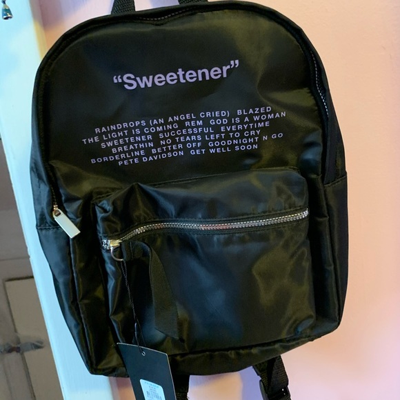 Ariana grande back pack brand new - Picture 3 of 7